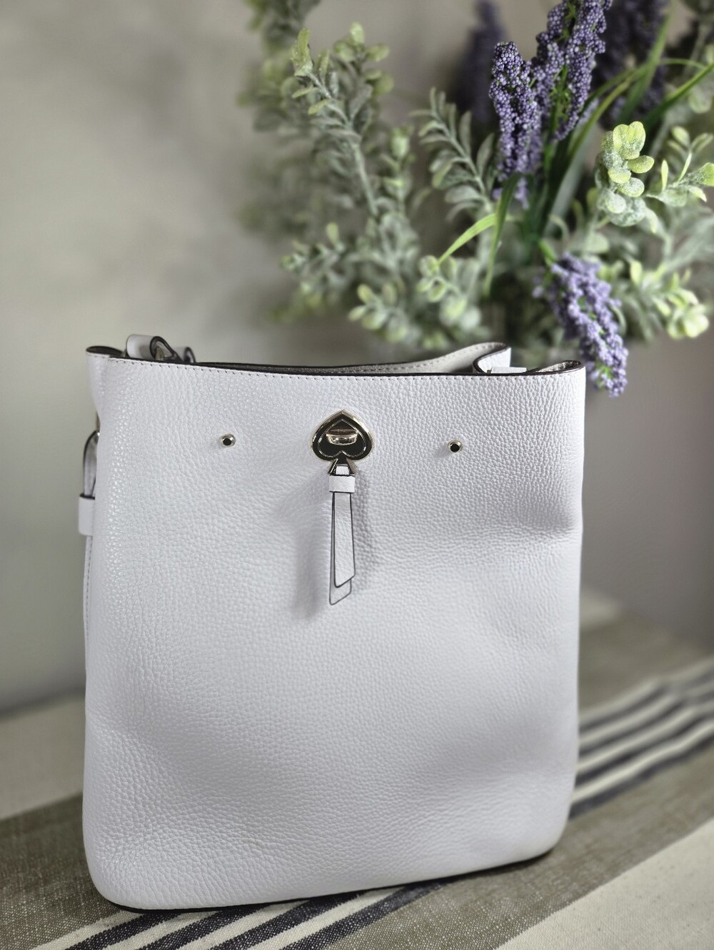 Kate Spade New York Marti Large Bucket Bag - Picture 2 of 16